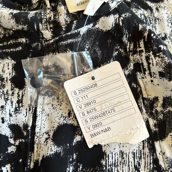 Sleeveless blouse. Size S - Picture 4 of 4